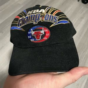 Starter 1998 Chicago Bulls Champions strap back hat